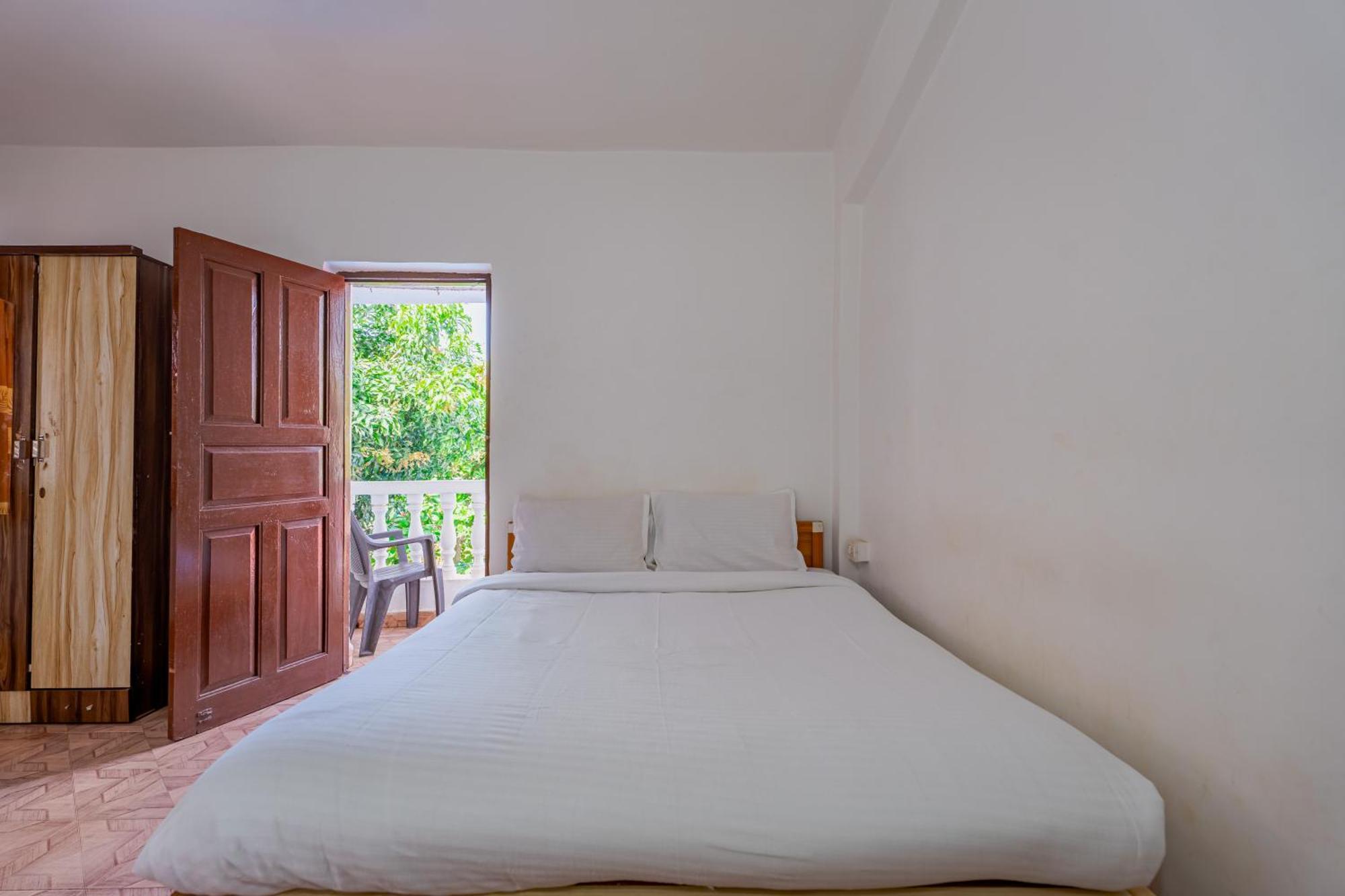 Baga Galaxy Otel Dış mekan fotoğraf