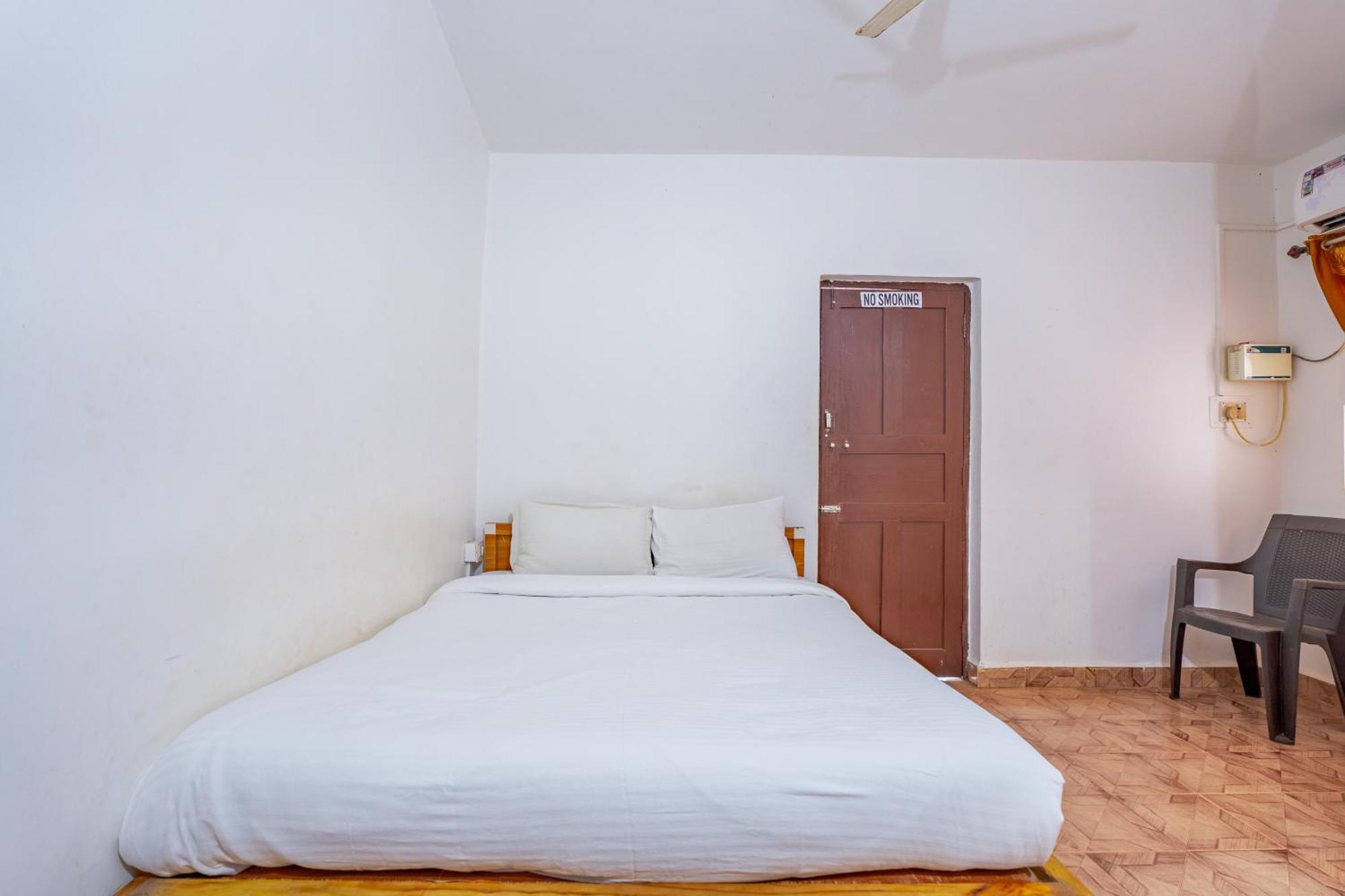Baga Galaxy Otel Dış mekan fotoğraf