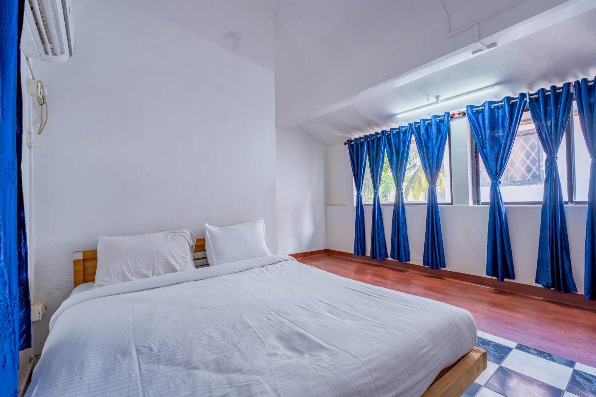 Baga Galaxy Otel Dış mekan fotoğraf