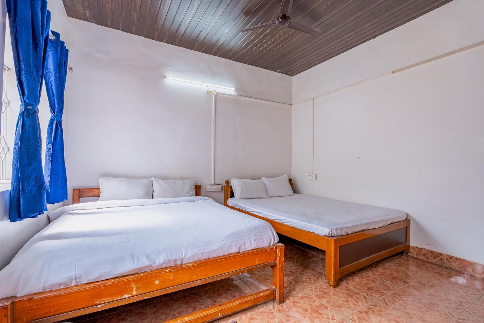 Baga Galaxy Otel Dış mekan fotoğraf